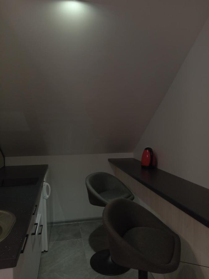 39 Apart Hotel Lviv Ngoại thất bức ảnh