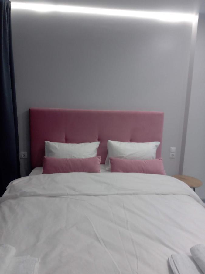 39 Apart Hotel Lviv Ngoại thất bức ảnh