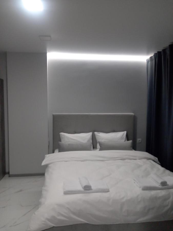 39 Apart Hotel Lviv Ngoại thất bức ảnh